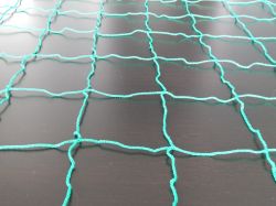 Сетка для футбольных ворот SPORTWERK 7,5х2,5х1х2 м 100х100 мм 2,8 мм, белый/зеленый