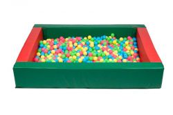 Квадратный сухой бассейн 1650х1650х700х150мм