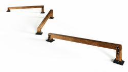 Элемент полосы препятствий Наклонное бревно