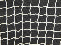 Сетка для мини-футбольных/гандбольных ворот SPORTWERK 3х2х1,35 м d=3 мм яч. 40х40 мм полиамид (безузловая)