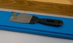 Шпатель для нанесения пластилина