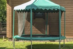 Батут HASTTINGS Classic Green (3,66 м) Батут HASTTINGS Classic Green (3,66 м)