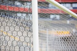 Сетка для юниорфутбола 5х2 м d=5 мм яч.100х100 мм полипропилен (безузловая, шестигранная)