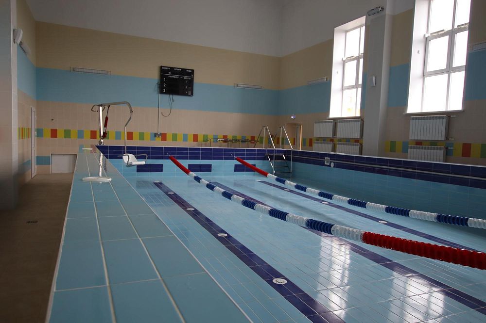 Центр образования №15 «Высота» имени Героя Советского Союза М.П. Девятаева (зал плавания)
