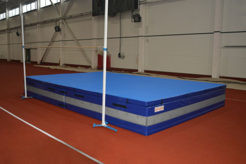 Зона приземления для прыжков в высоту 6х4х0,7м ЭКСПЕРТ (с вырезами, антишиповочный мат) ЗПВ-2#2
