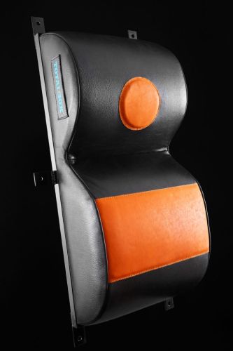 Подушка боксерская TOTALBOX ПНКРМ 40х85х25 рельефная с мишенями (нат. кожа) Подушка боксерская TOTALBOX ПНКРМ 40х85х25 рельефная с мишенями (нат. кожа)