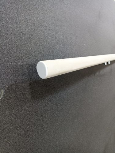 Жердь для параллельных гимнастических брусьев