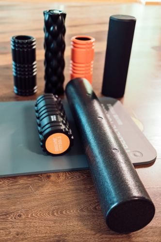 Ролик массажный Original FitTools FT-DOUBLE-ROLL 33х14 см (черный двойной)#9