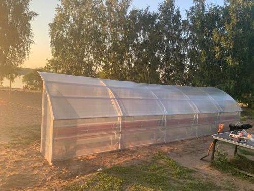 Скамейка для запасных игроков 10 м (на 20 человек, с навесом из поликарбоната) СТ-50#3 Скамейка для запасных игроков 10 м (на 20 человек, с навесом из поликарбоната) СТ-50#3