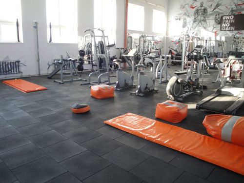 Резиновая плитка Regumond Sportplatten 30 мм ЛХ (1х1 м)#2 Резиновая плитка Regumond Sportplatten 30 мм ЛХ (1х1 м)#2