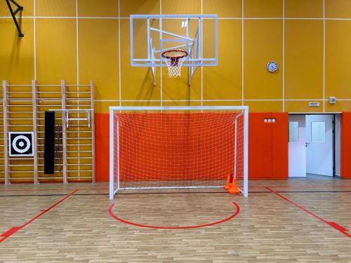 Щит баскетбольный игровой 1800х1050 из поликарбоната 10 мм (на раме) СТ-47#7