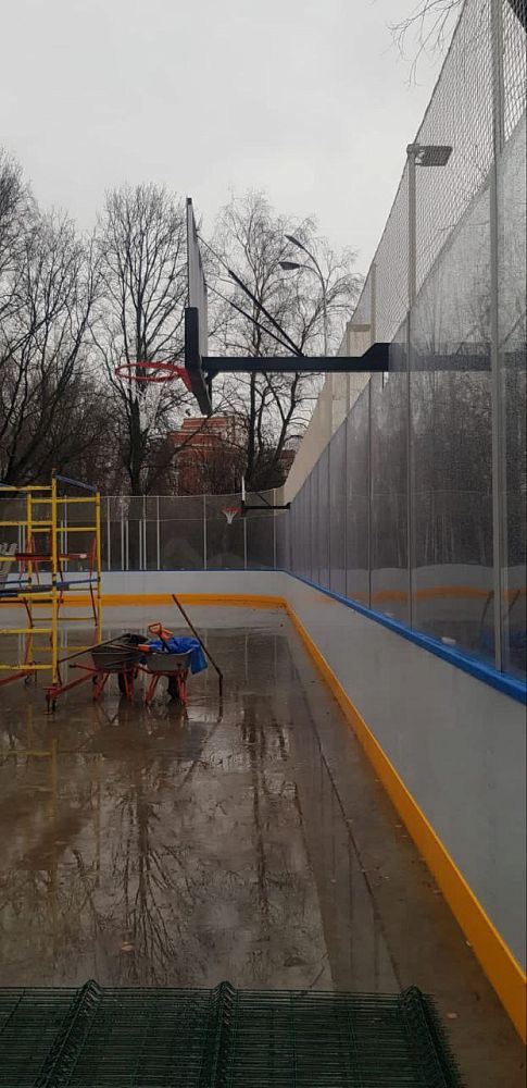 Парк «Ангарские пруды», г. Москва Парк «Ангарские пруды», г. Москва