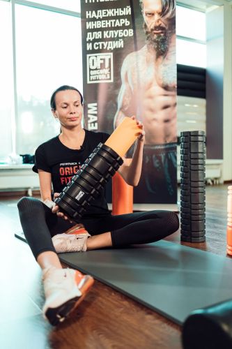 Ролик массажный Original FitTools FT-DOUBLE-ROLL 33х14 см (черный двойной)#7