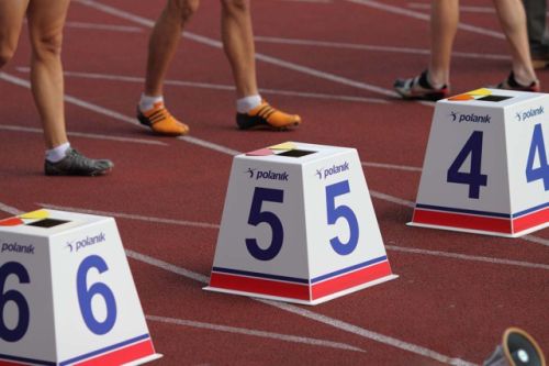 Тумба с номером дорожки и указателем фальстарта POLANIK LM-45 45 см#2 Тумба с номером дорожки и указателем фальстарта POLANIK LM-45 45 см#2