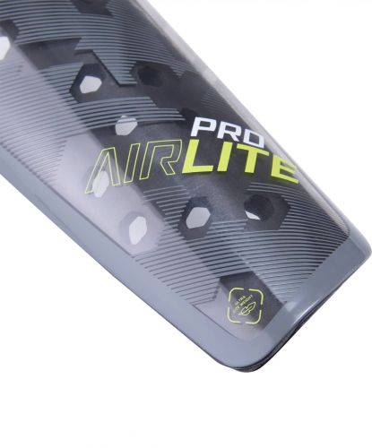 Щитки футбольные Jogel Proairlite S#4 Щитки футбольные Jogel Proairlite S#4