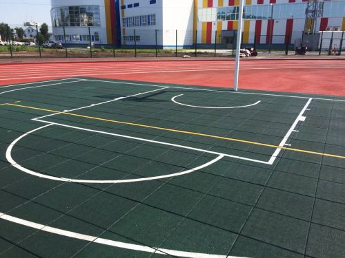 Резиновая плитка Regumond Sportplatten 30 мм (1х0,5 м), боковины#2 Резиновая плитка Regumond Sportplatten 30 мм (1х0,5 м), боковины#2