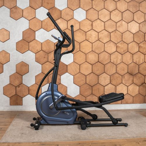 Эллиптический тренажер домашний CARBON FITNESS E70#4 Эллиптический тренажер домашний CARBON FITNESS E70#4