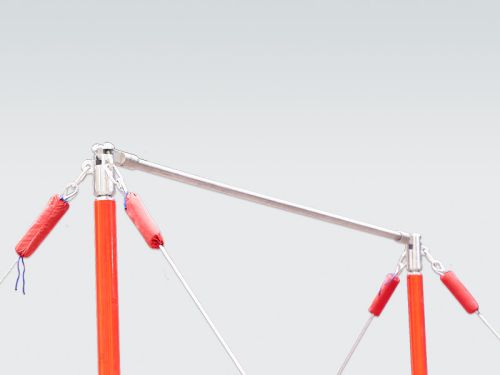 Перекладина гимнастическая соревновательная профессиональная