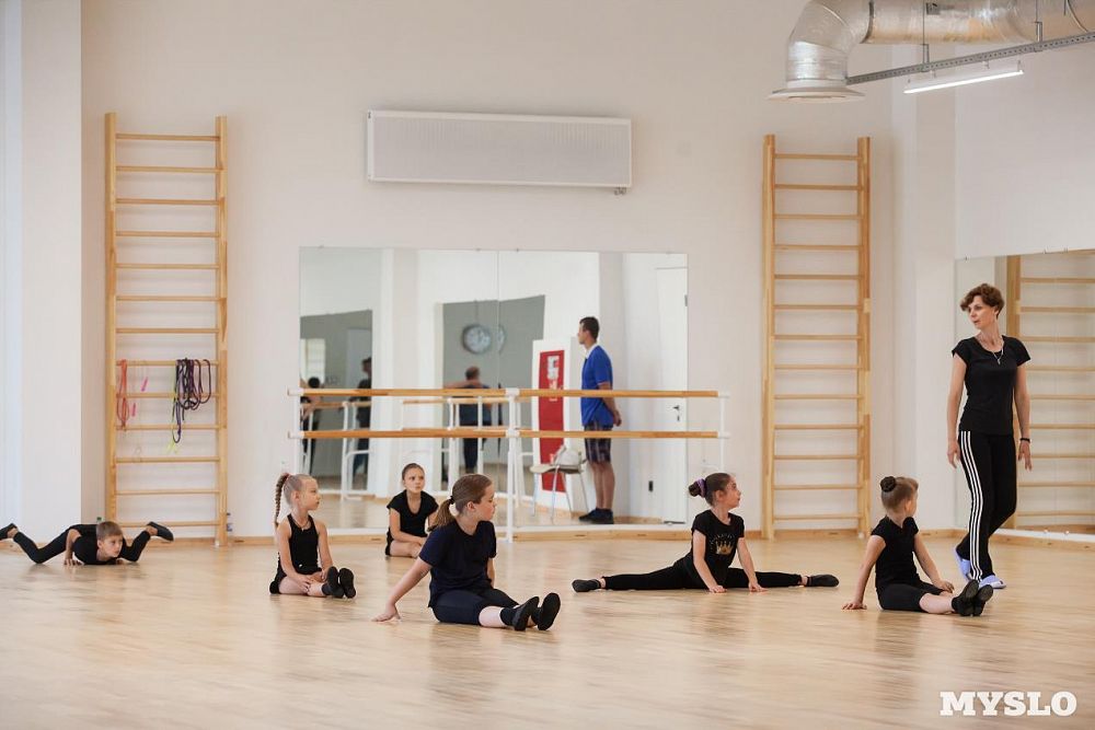 ФОК "Оружейник" (зал хореографии)