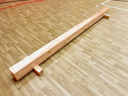 Бревно гимнастическое напольное 2000х130х160мм СТП-70 (деревянные ножки)#2 Бревно гимнастическое напольное 2000х130х160мм СТП-70 (деревянные ножки)#2