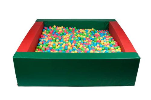 Прямоугольный сухой бассейн 2800х2400х700х200мм