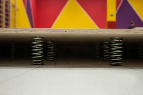 Помост с амортизаторами из пружин 14х14 м#3