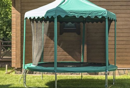 Батут HASTTINGS Classic Green (3,66 м) Батут HASTTINGS Classic Green (3,66 м)
