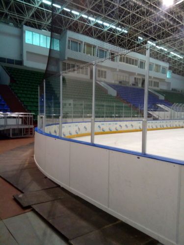 Хоккейный борт с малозаметными стойками (двойной)#4