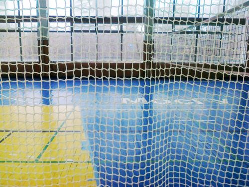 Сетка заградительная для игровой арены 15х30 м 100х100 мм безузловая