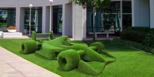 Оклейка геометрических форм искусственной травой