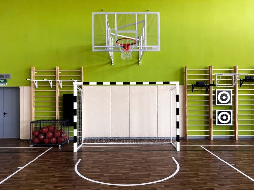 Щит баскетбольный игровой 1800х1050 из поликарбоната 10 мм (на раме) СТ-47#9