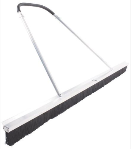 Швабра для выравнивания грунтового корта CLAY COURT-MASTER Швабра для выравнивания грунтового корта CLAY COURT-MASTER