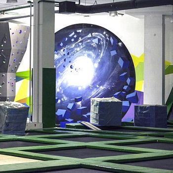 Батутный центр "Невесомость", г. Москва Батутный центр "Невесомость", г. Москва