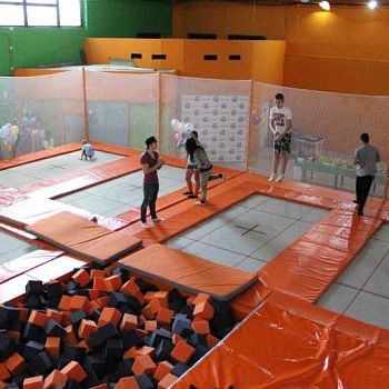 Батутный центр "World Jump", г. Москва Батутный центр "World Jump", г. Москва