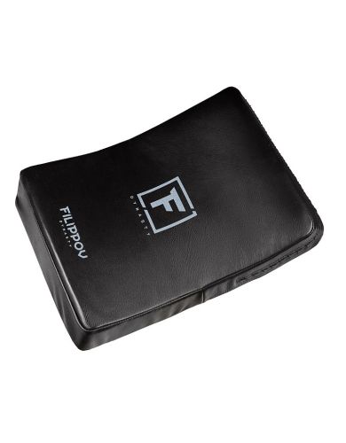 Макивара Изогнутая onePRO FILIPPOV (натуральная кожа) 60х40х10 см