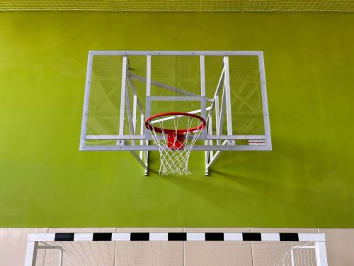 Щит баскетбольный игровой 1800х1050 из поликарбоната 10 мм (на раме) СТ-47#9