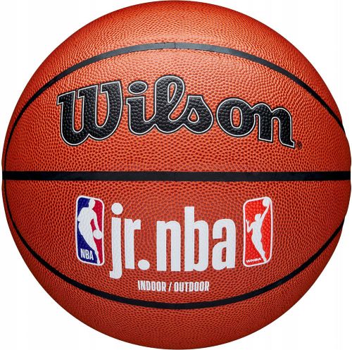 Мяч баскетбольный WILSON JR. NBA Fam Logo Indoor Outdoor №7 (композит) Мяч баскетбольный WILSON JR. NBA Fam Logo Indoor Outdoor №7 (композит)