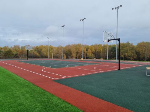 Баскетбольная стойка стационарная, одноопорная, вынос 1,2 м, на болтовом соединении с закладной (щит из поликарбоната 10мм) СТ-205#3